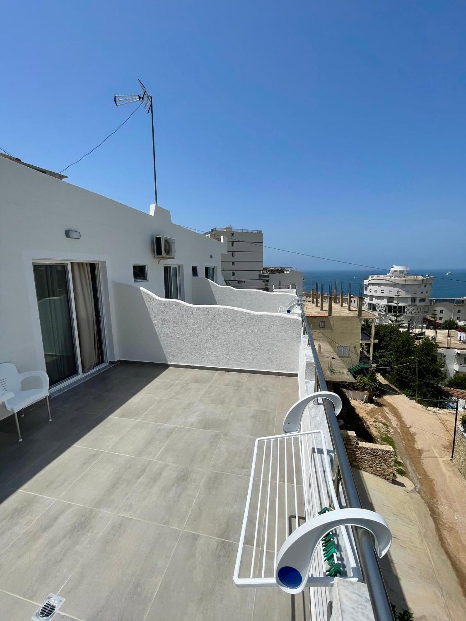 Keivi Guesthouse Sarande Bagian luar foto